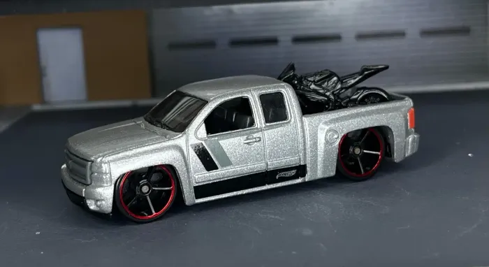 Hot Wheels Chevy Silverado Loose