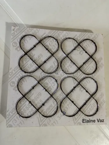 Facas de corte Forma de Pétala(tamanho do meio: 3,3 cm. x 3,3 cm.)