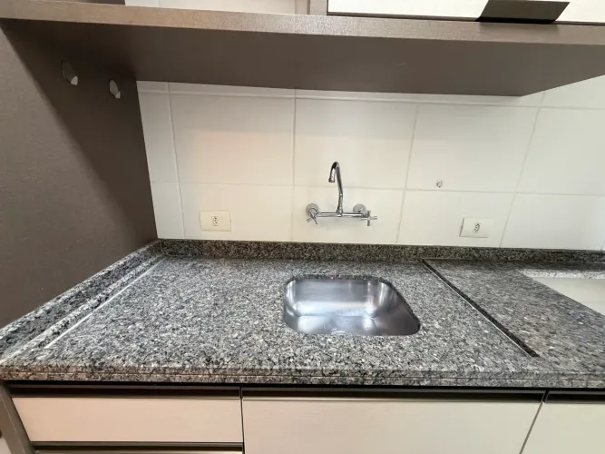 Bancada Granito Cinza + Cuba Inox 40x30