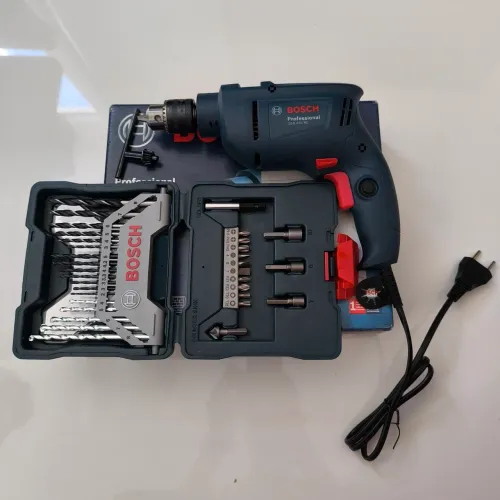 Furadeira Bosch de impacto 127v + Kit de brocas com 33 peças, pronta entrega