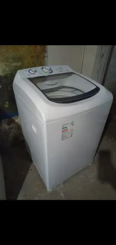 Máquina de lavar roupas 