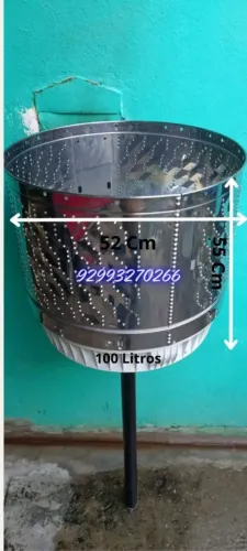 Lixeira de inox grande 
