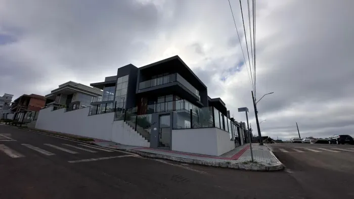 Casa nova no bairro Jardim Europa/Walville