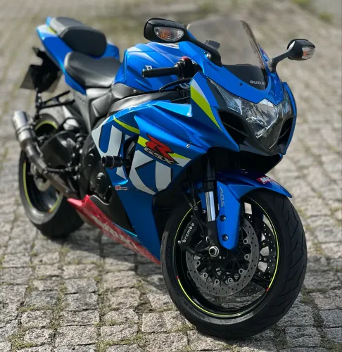 Vendo SUZUKI GSX-R 1000 ABS 