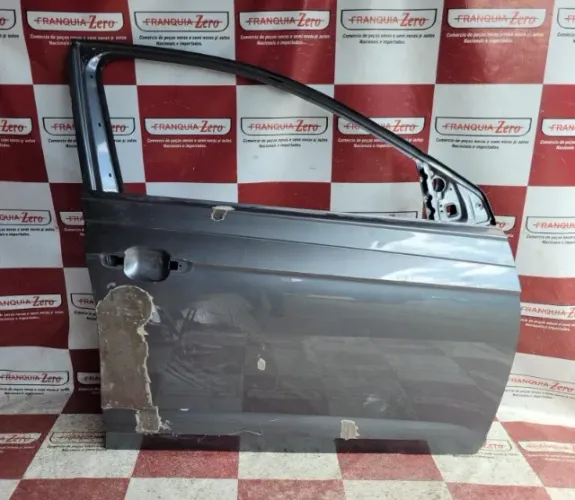 Porta dinateira direita Polo Virtus Recuperada