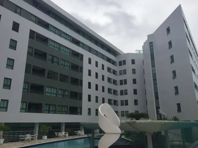 Alugo apartamento projetado e mobiliado, andar alto, com vista mar!