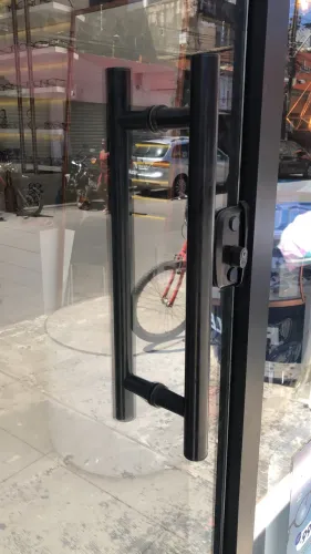 Vendo vitrine completa