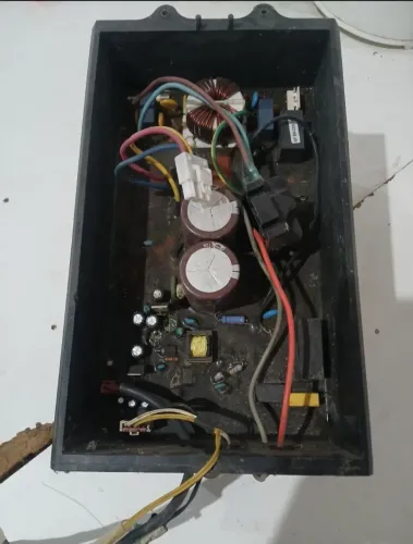 PLACA SPLIT ELECTROLUX COM DEFEITO.