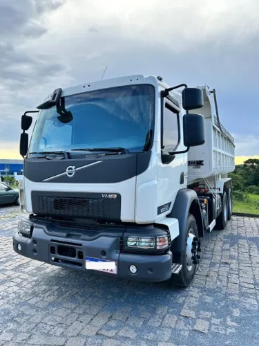 Volvo VM 290I 6X4