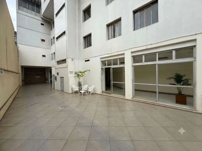 Apartamento amplo para locação no Centro de Bauru