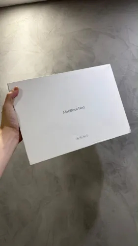 CENTER - MacBook Neo 256GB - Prata - Lacrado 