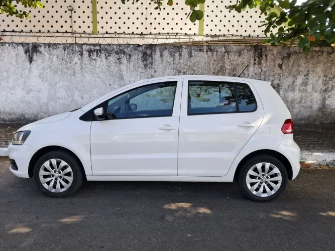 Volkswagen Fox Trendline 1.6 Flex 8V 5P 2017