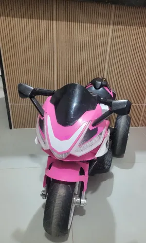 Moto elétrica infantil