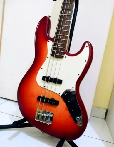 (Só VENDA) Contrabaixo PHX Cherryburst