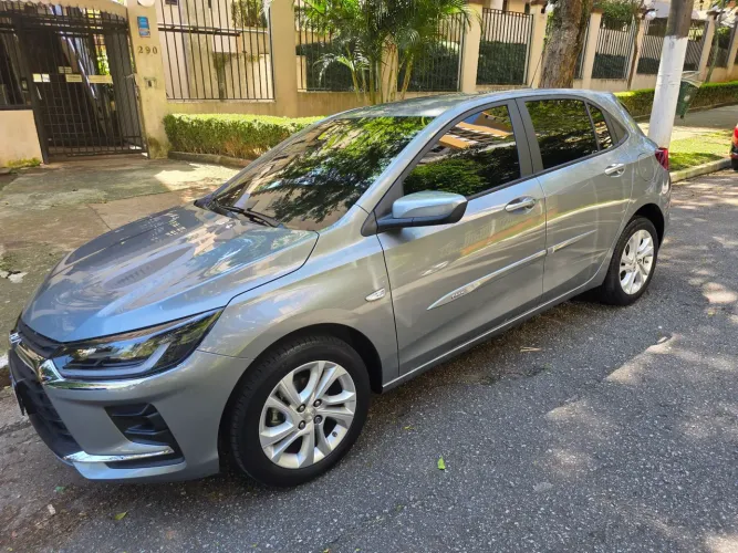 Chevrolet Onix Hatch LTZ 1.0 12V TB Flex Aut. 5P 2026