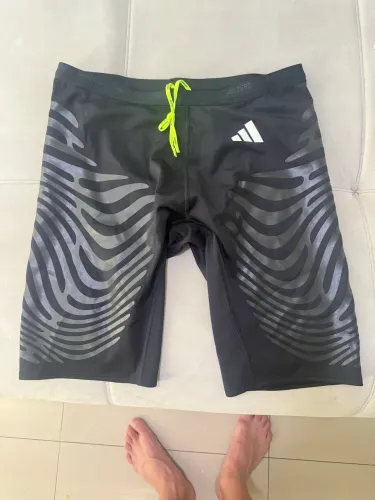 SHORT COMPRESSÃO DE CORRIDA ADIZERO CONTROL