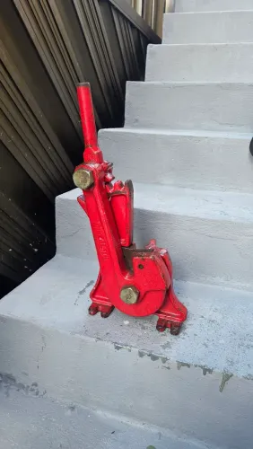 Maquina de cortar vergalhao ate 19mm
