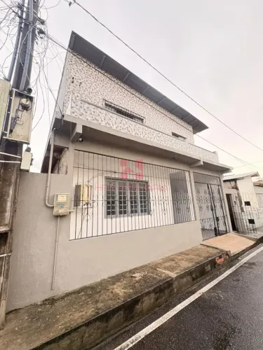 DUAS CASAS POR UMA NA CIDADE NOVA!