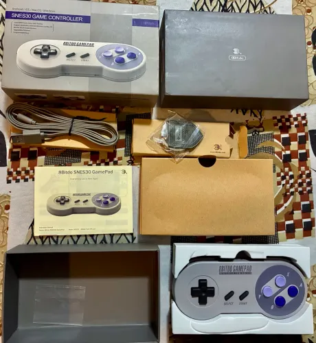 8BitDo SNES30 Bluetooth - Completo na Caixa