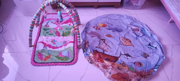 Kit tapetinho de atividades e piscininha atividades para bebê