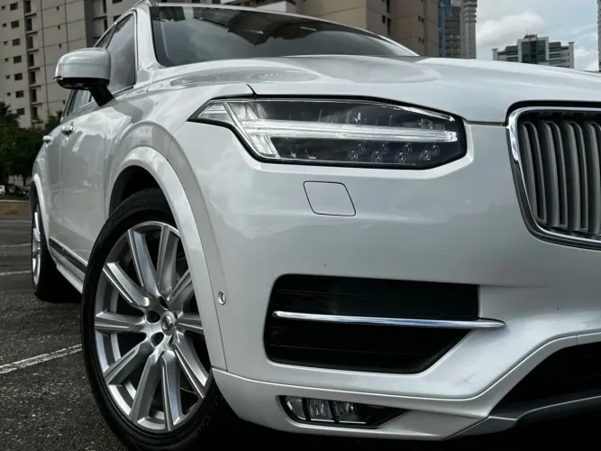 Volvo XC 90 T-6 Inscription 2.0 320cv 5P 2019