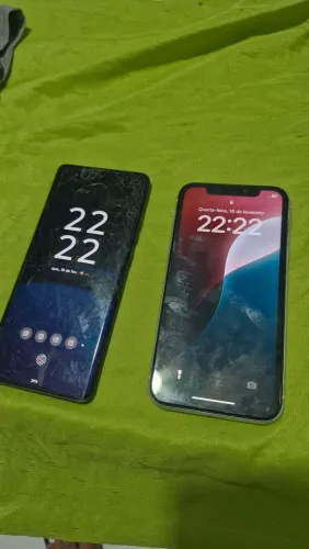 Troco por iphone com detalhe