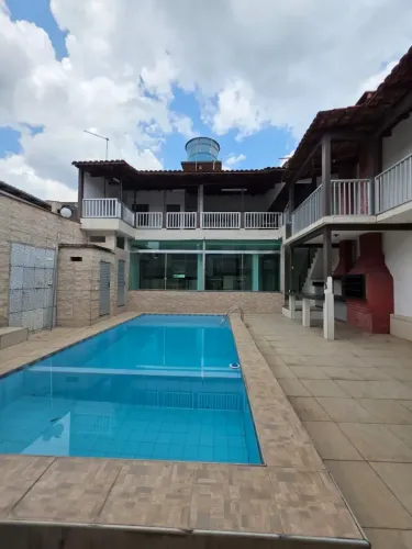 Casa à Venda no Santos Dumont 4 Suítes | 435m² Construídos | Preço de Oportunidade em Man