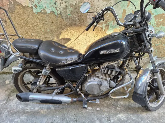 Vendo intruder 250