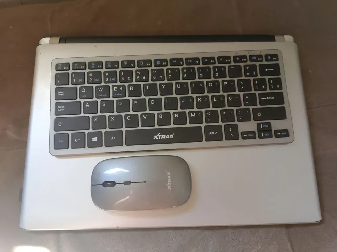 Notebook Acer i3 