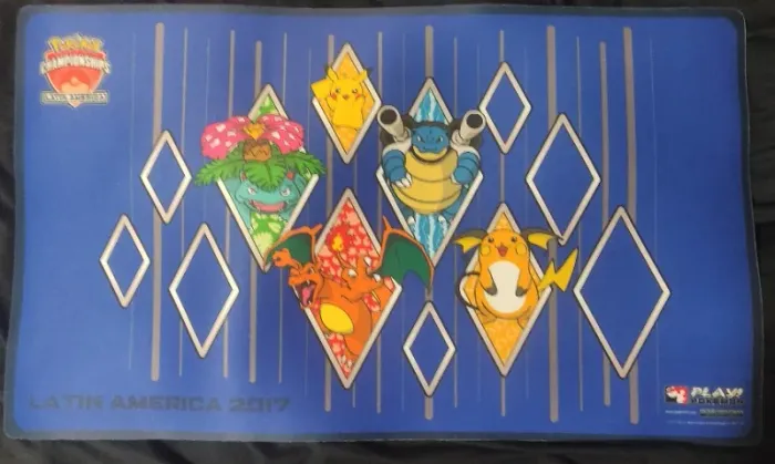 Playmat Pokémon Oficial LAIC 2017