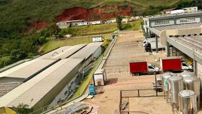 Imóvel para aluguel tem 1900 metros quadrados em Olhos D'Água - Belo Horizonte - MG