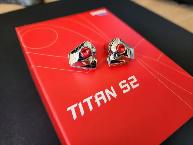 Fone IEM DUNU Titan S2 ? Pouquíssimo Uso + USB-C Original