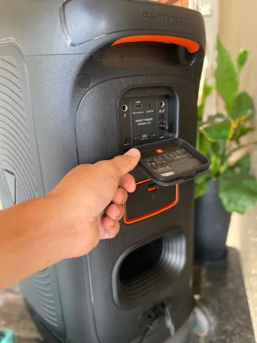 JBL PARTY BOX STAGE 320 ZERO 2.350$