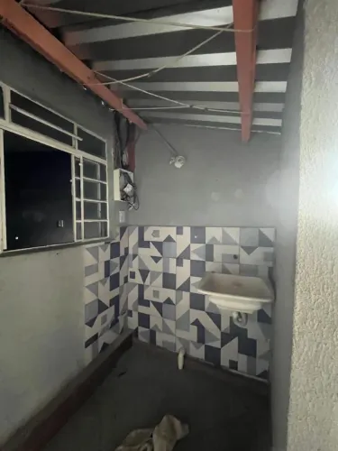 Barracão 2 cômodos