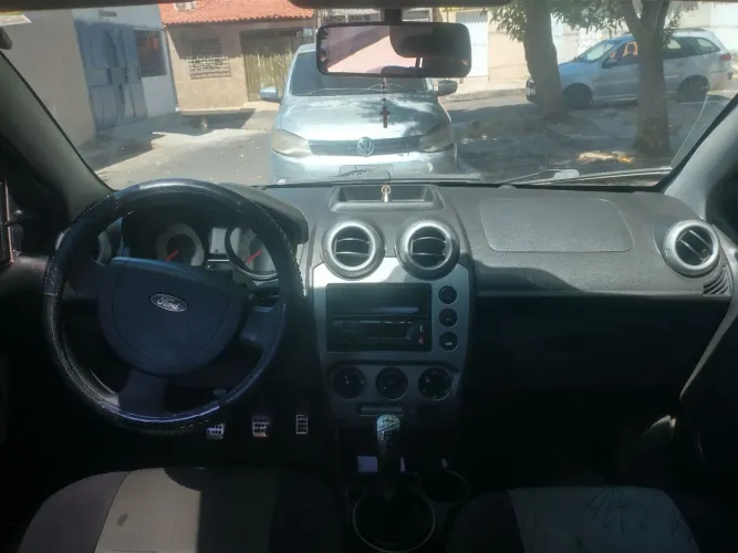 Ford Fiesta Trail 1.6 8V Flex 5P 2008