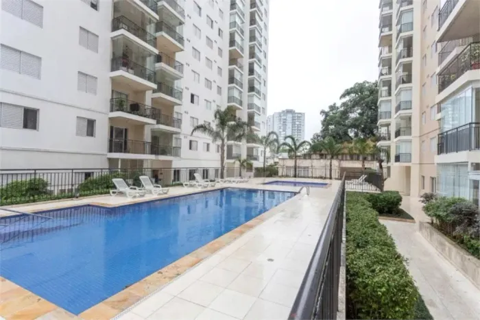 Apartamento com 3 quartos à venda em Centro - SP