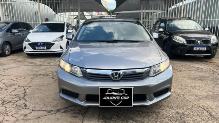 Honda Civic Sedan LXS 1.8/1.8 Flex 16V Mec. 4P 2013