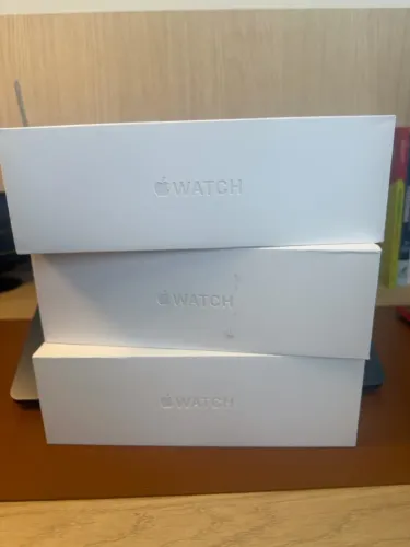 Apple Watch series 11 42mm Ouro Rose lacrado