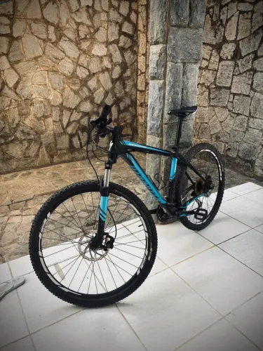 Bike Specialized Rockhopper aro 29