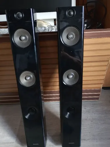 2 caixas satélite Philips para home theater