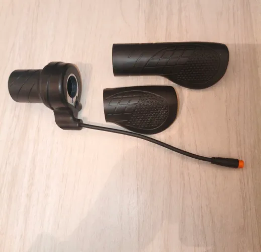 Acelerador para bicicleta elétrica