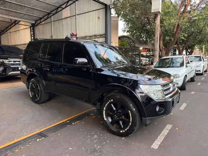 Mitsubishi Pajero Full GLS/gls/pkhpe 3.2 Dies.ti 5P 2009