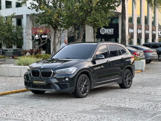 BMW X1 Sdrive 20I X-line 2.0 TB Active Flex 2019