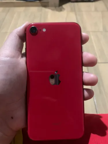 iPhone SE 2020 (64 gigas, perfeito estado)