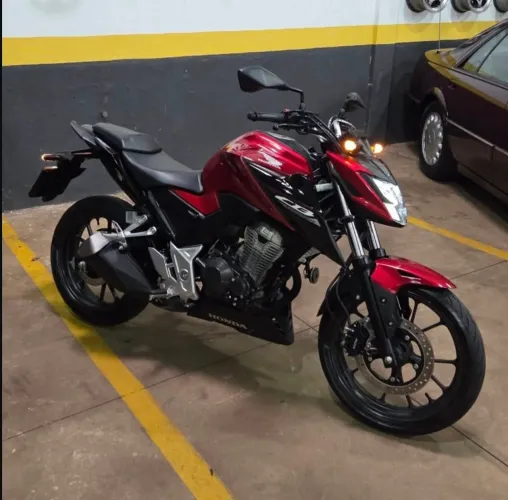 Honda CB 300F Twister