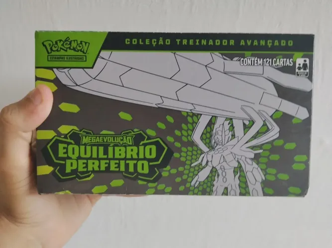 POKÉMON BOX TREINADOR AVANÇADO ? EQUILÍBRIO PERFEITO