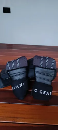 LUVAS INTERIORES DE BOXE/MMA - OUTSHOCK