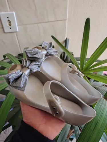Mini melissa - Tamanho 28