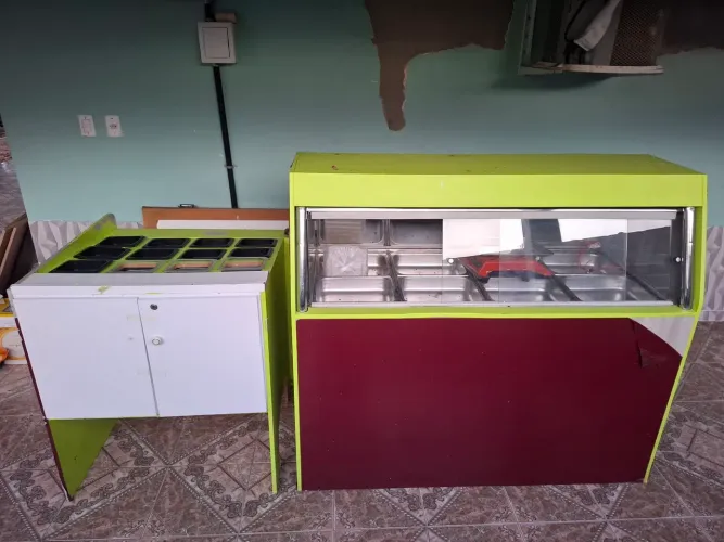 Expositor de alimentos em geral 