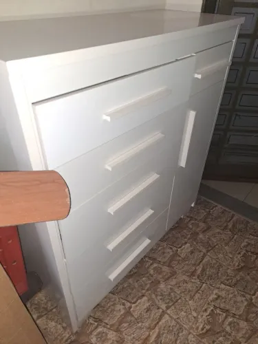 Cômoda com sapateira
